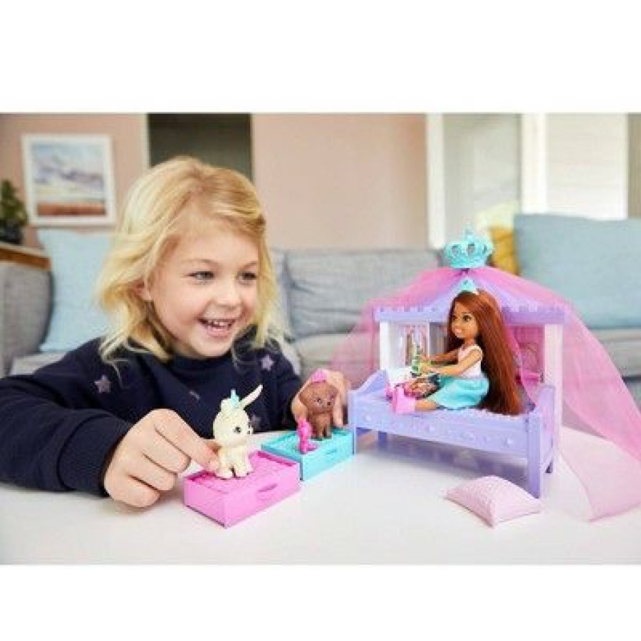 * Barbie Princess Adventure Chelsea Princess Storytime Playset